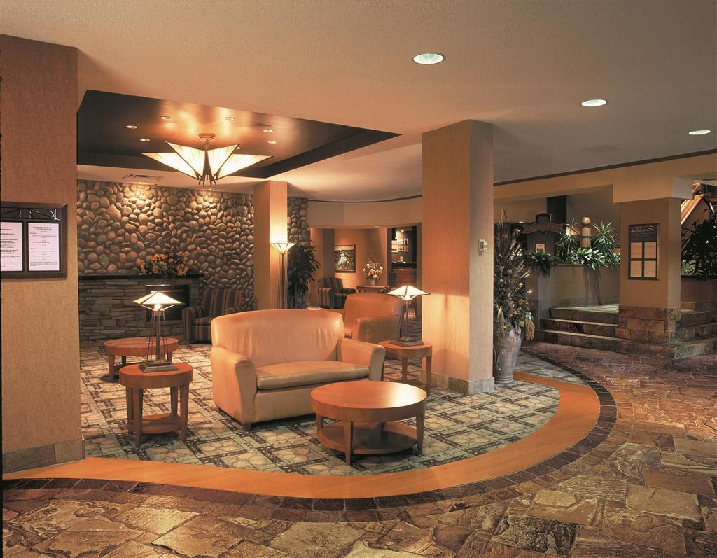 Coast Edmonton Plaza Hotel By Apa Interiør billede