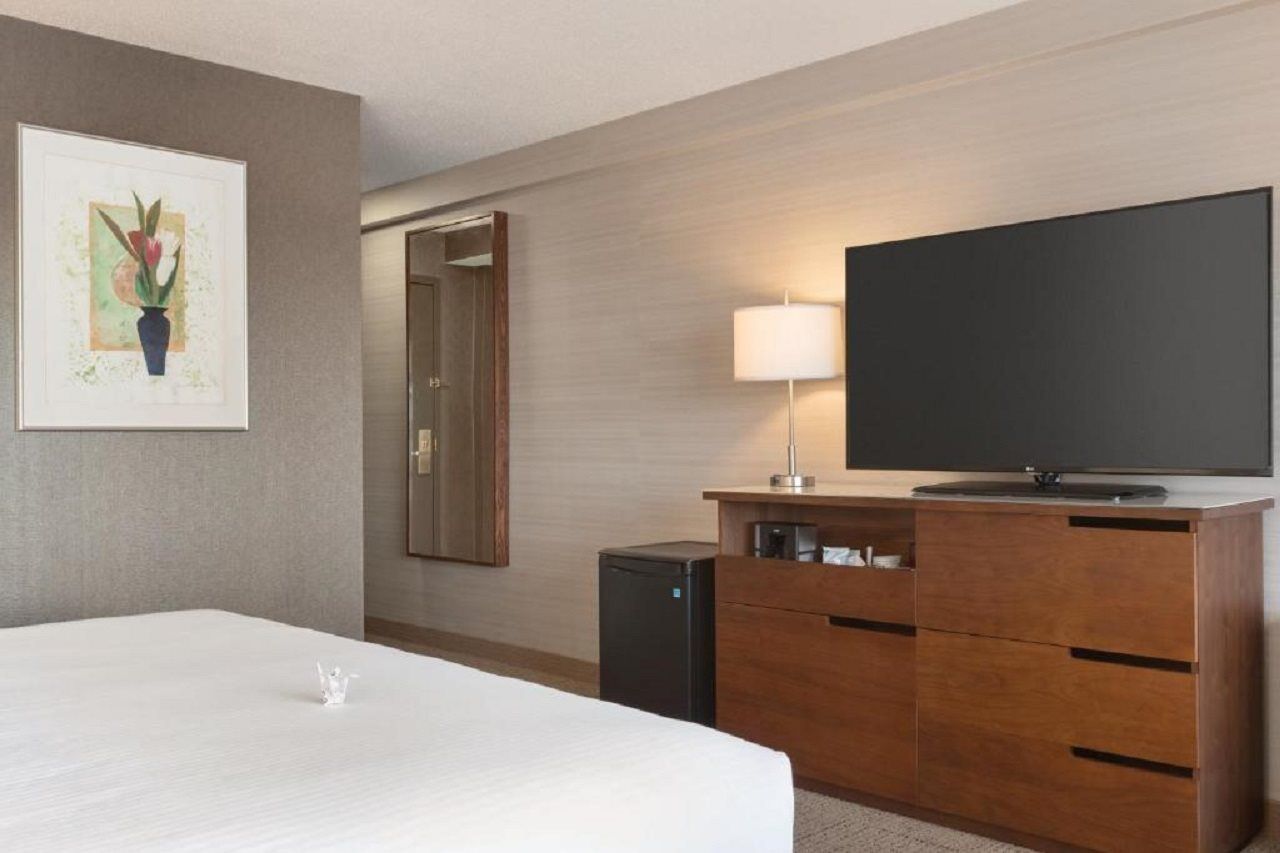 Coast Edmonton Plaza Hotel By Apa Eksteriør billede